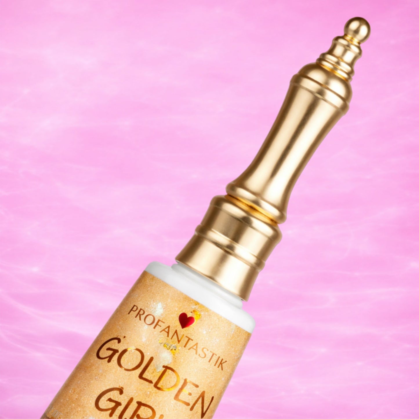 GOLDEN GIRL